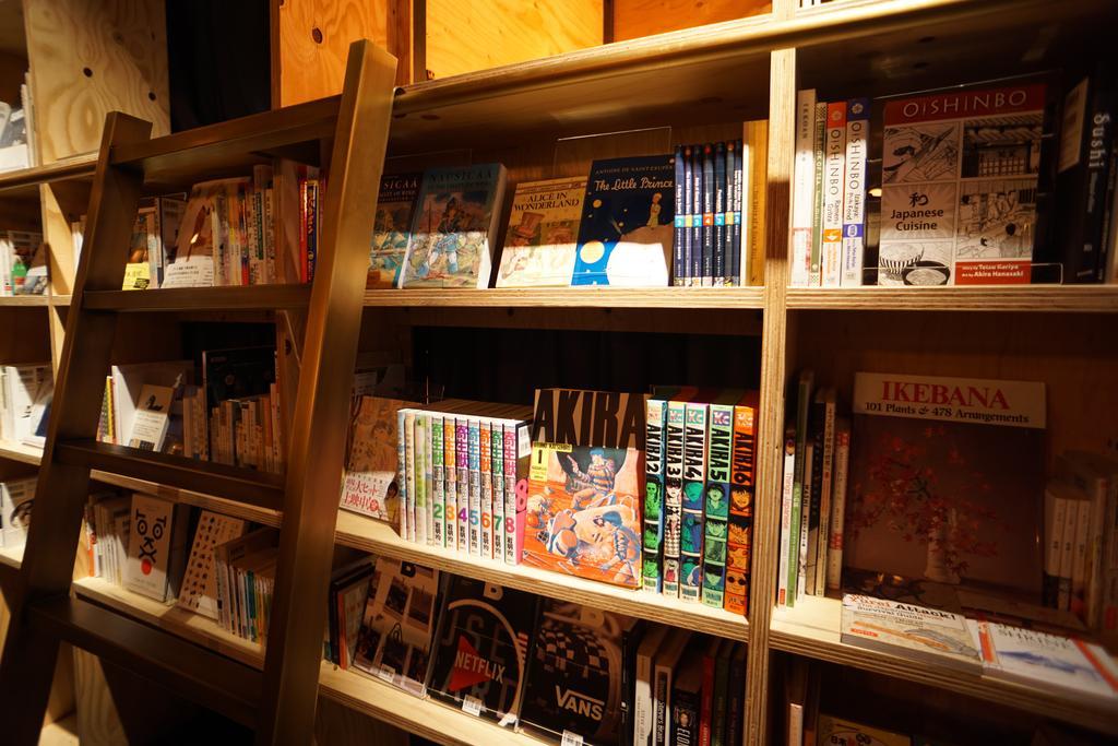 Hostel Book And Bed Tokyo Ikebukuro Zewnętrze zdjęcie